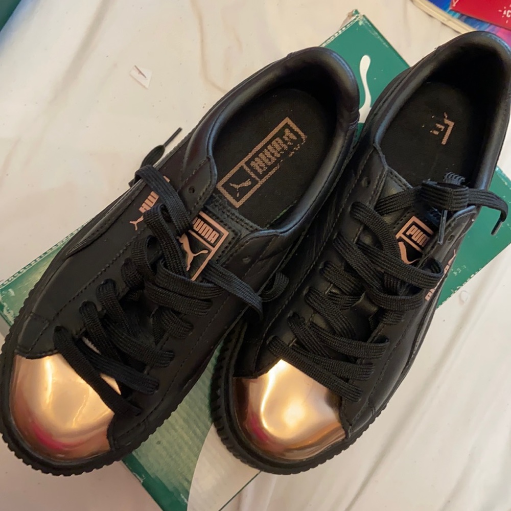ROSE GOLD TOE PLATFORM PUMA